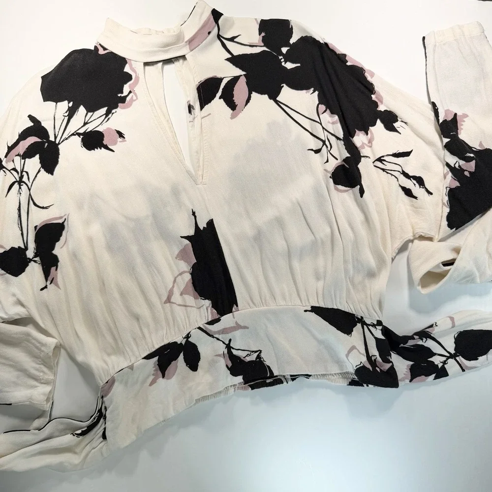 Free People Long Sleeve Ivory Black Floral Print Top Cutouts Tie Waist L‎